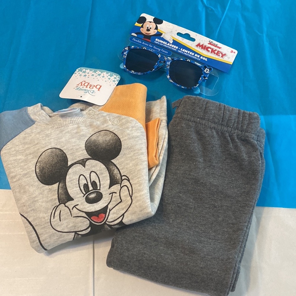 NEW! 3pc Disney Boys Bundle Set. Mickey Mouse Sweat Shirt,  Pants & Sunglasses